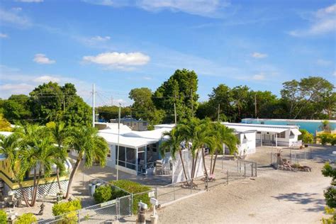 Ultimate Aluminum, 90 Freedom Ln, Big Pine Key, FL 33043, US